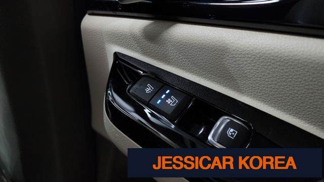 2021 Kia Carnival 4th Gen - Thumbnail 17