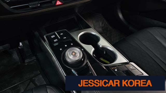 2023 Kia K8 - Thumbnail 5