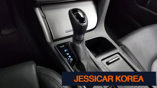 2015 Hyundai LF Sonata - Thumbnail 10