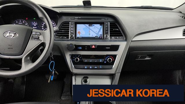 2015 Hyundai LF Sonata - Thumbnail 12