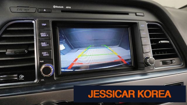 2015 Hyundai LF Sonata - Thumbnail 18