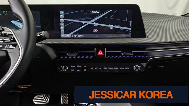 2022 Kia EV6 - Thumbnail 2