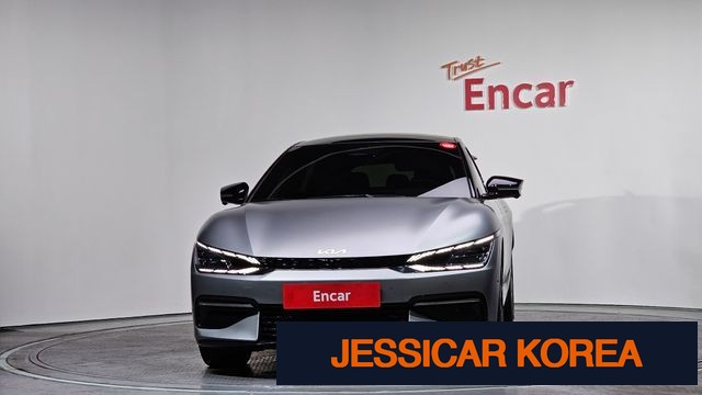 2022 Kia EV6 - Thumbnail 15