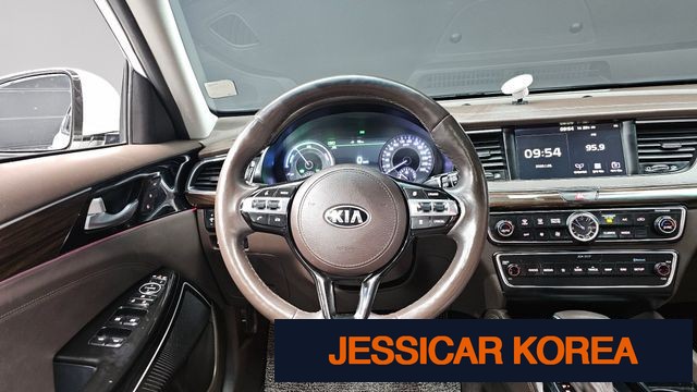 2019 Kia All New K7 Hybrid - Thumbnail 9