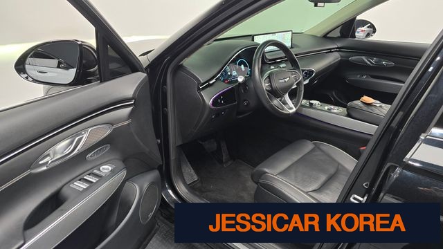 2022 Genesis Electrified GV70 - Thumbnail 7