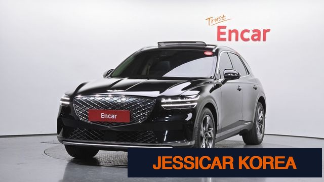 2022 Genesis Electrified GV70 - Thumbnail 12