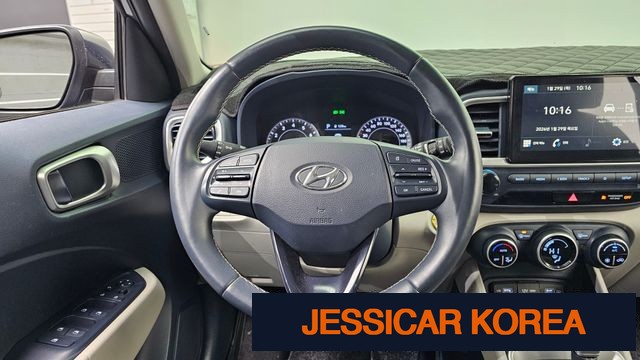 2022 Hyundai Venue - Thumbnail 5