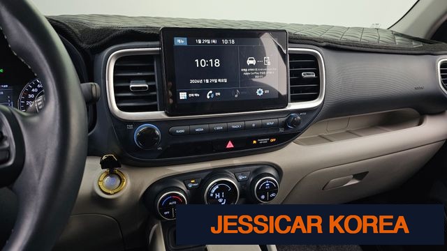 2022 Hyundai Venue - Thumbnail 9