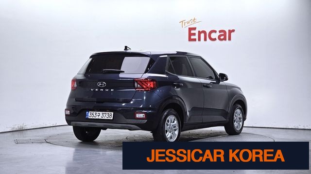 2022 Hyundai Venue - Thumbnail 12
