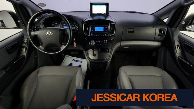 2017 Hyundai Grand Starex - Thumbnail 4
