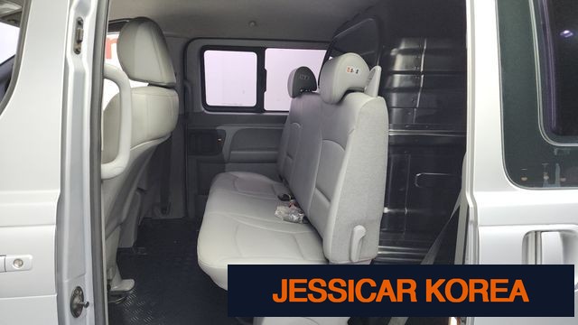 2017 Hyundai Grand Starex - Thumbnail 5
