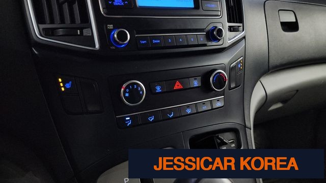 2017 Hyundai Grand Starex - Thumbnail 20