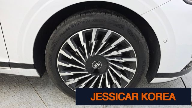 2023 Hyundai Grandeur (GN7) - Thumbnail 14