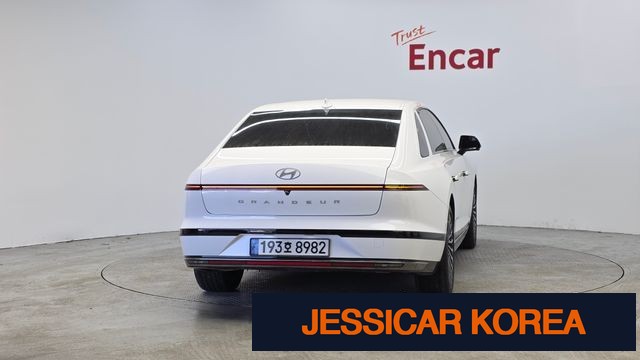 2023 Hyundai Grandeur (GN7) - Thumbnail 15