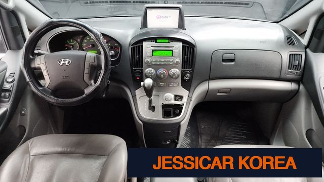 2015 Hyundai Grand Starex - Thumbnail 13
