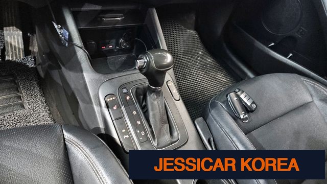 2015 Kia K3 - Thumbnail 5