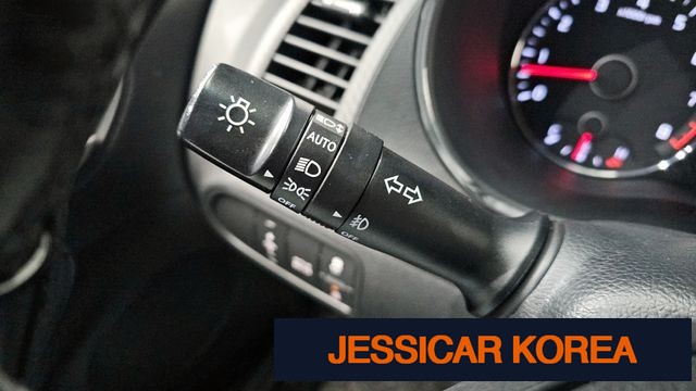 2015 Kia K3 - Thumbnail 6