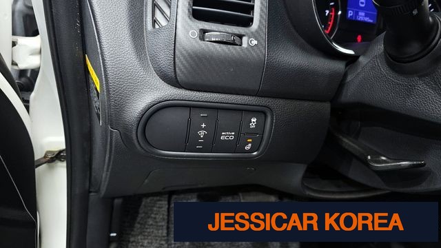 2015 Kia K3 - Thumbnail 11