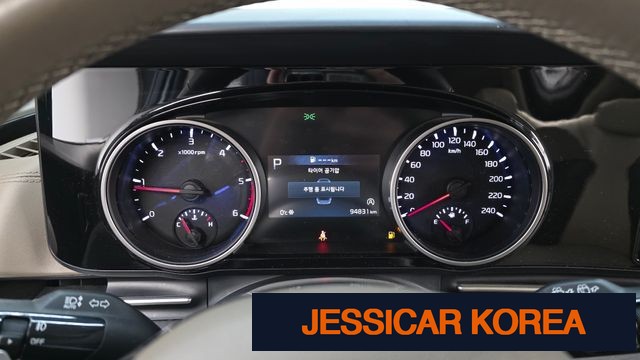 2021 Kia Carnival 4th Gen - Thumbnail 19