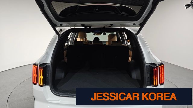 2023 Kia Sorento 4th Gen - Thumbnail 2