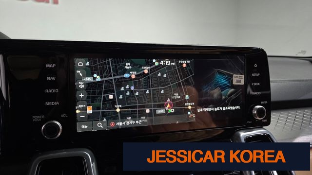 2023 Kia Sorento 4th Gen - Thumbnail 9