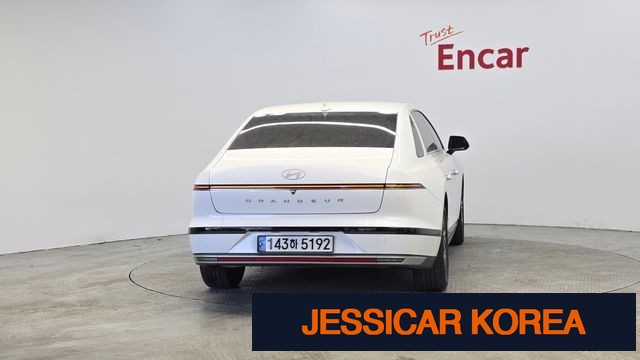 2023 Hyundai Grandeur (GN7) - Thumbnail 12