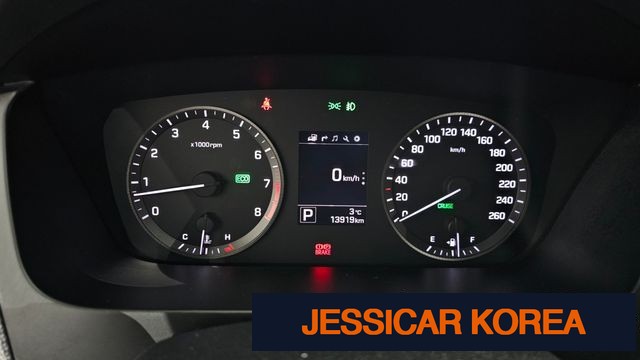 2015 Hyundai LF Sonata - Thumbnail 11