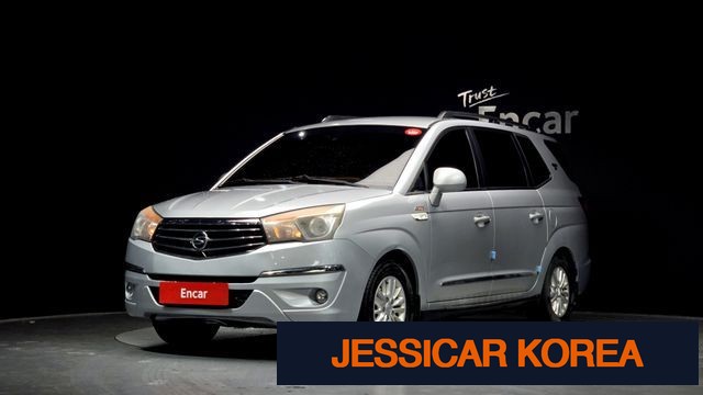 2016 KG Mobility Korando Turismo - Thumbnail 16