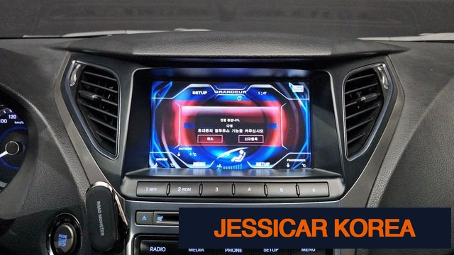 2017 Hyundai Grandeur HG - Thumbnail 3