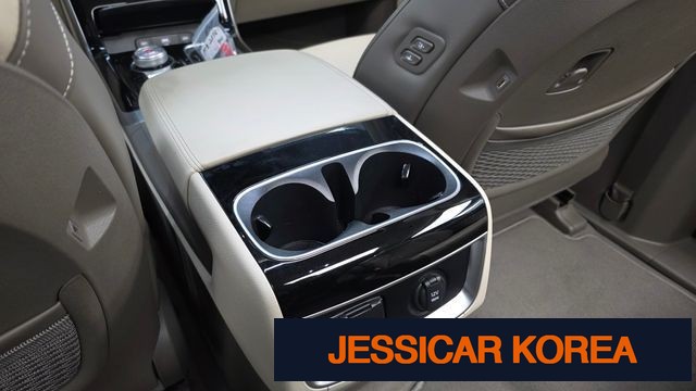 2023 Kia Carnival 4th Gen - Thumbnail 8
