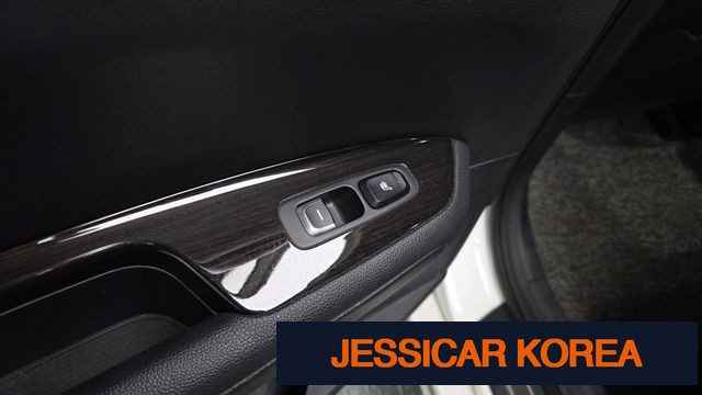 2016 Kia K5 2nd generation - Thumbnail 4
