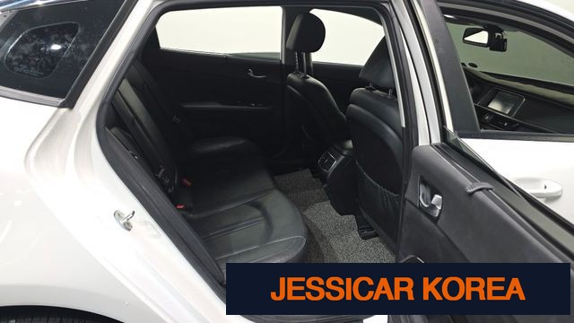 2016 Kia K5 2nd generation - Thumbnail 8