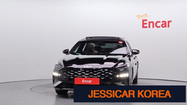 2023 Kia K8 - Thumbnail 12