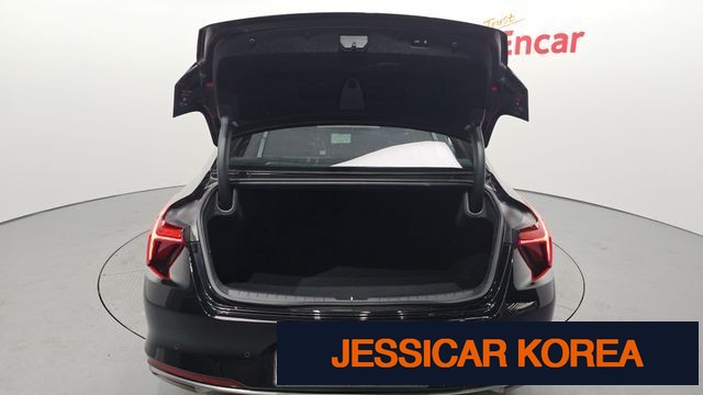 2023 Kia K8 - Thumbnail 17
