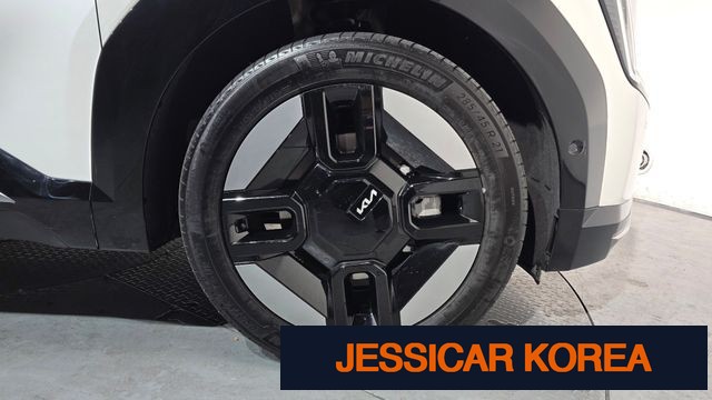 2024 Kia EV9 - Thumbnail 4
