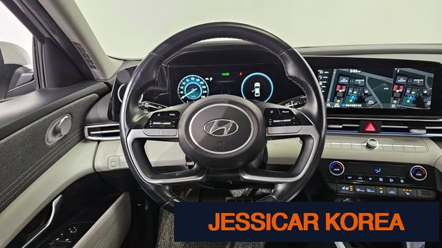 2021 Hyundai Avante (CN7) - Thumbnail 3