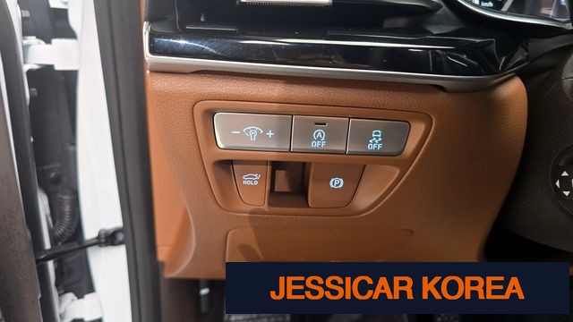2023 Genesis G80 (RG3) - Thumbnail 6