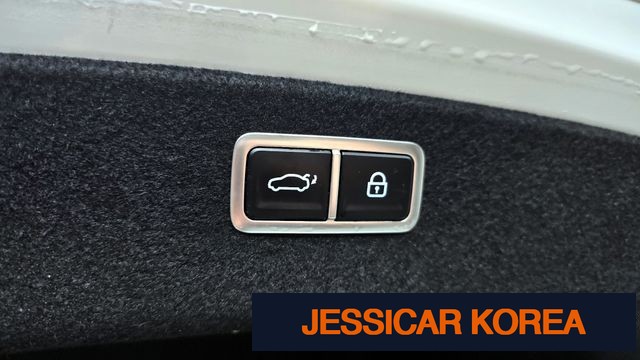 2023 Genesis G80 (RG3) - Thumbnail 19