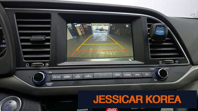 2016 Hyundai Avante AD - Thumbnail 2