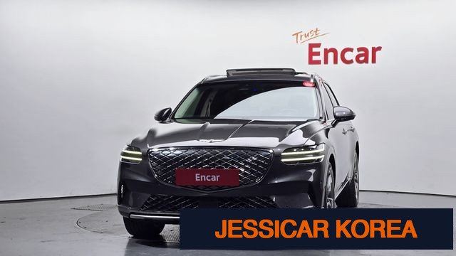 2022 Genesis Electrified GV70 - Thumbnail 10