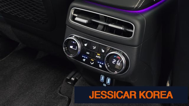 2022 Genesis Electrified GV70 - Thumbnail 18