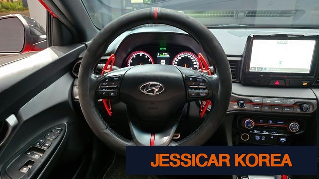 2018 Hyundai Veloster (JS) - Thumbnail 4