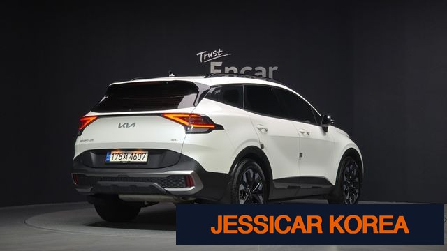 2022 Kia Sportage 5th Gen - Thumbnail 11