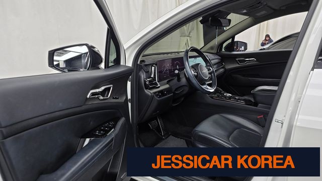 2022 Kia Sportage 5th Gen - Thumbnail 10
