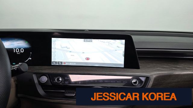 2022 Kia K8 Hybrid - Thumbnail 14