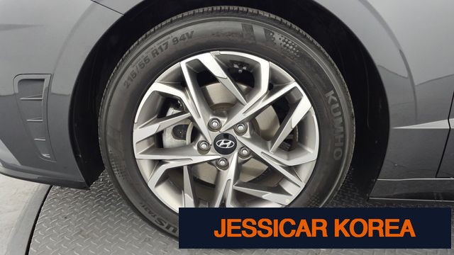 2022 Hyundai Sonata (DN8) - Thumbnail 3