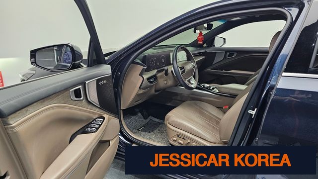 2023 Kia K8 - Thumbnail 7