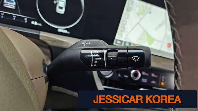 2023 Kia K8 - Thumbnail 18