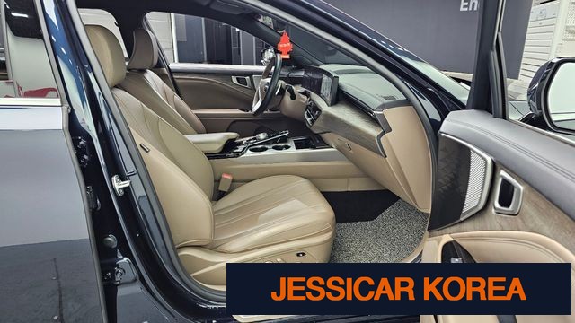 2023 Kia K8 - Thumbnail 19