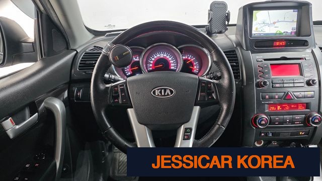 2011 Kia Sorento R - Thumbnail 7